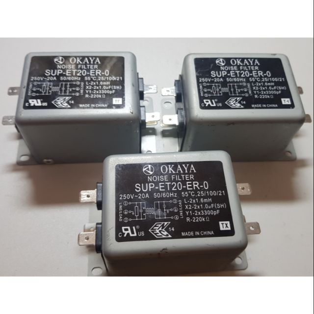 Lọc nguồn Japan 2 chiều AC 250V 20A cho dàn âm thanh.
