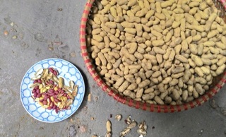 Lạc rang nguyên vỏ