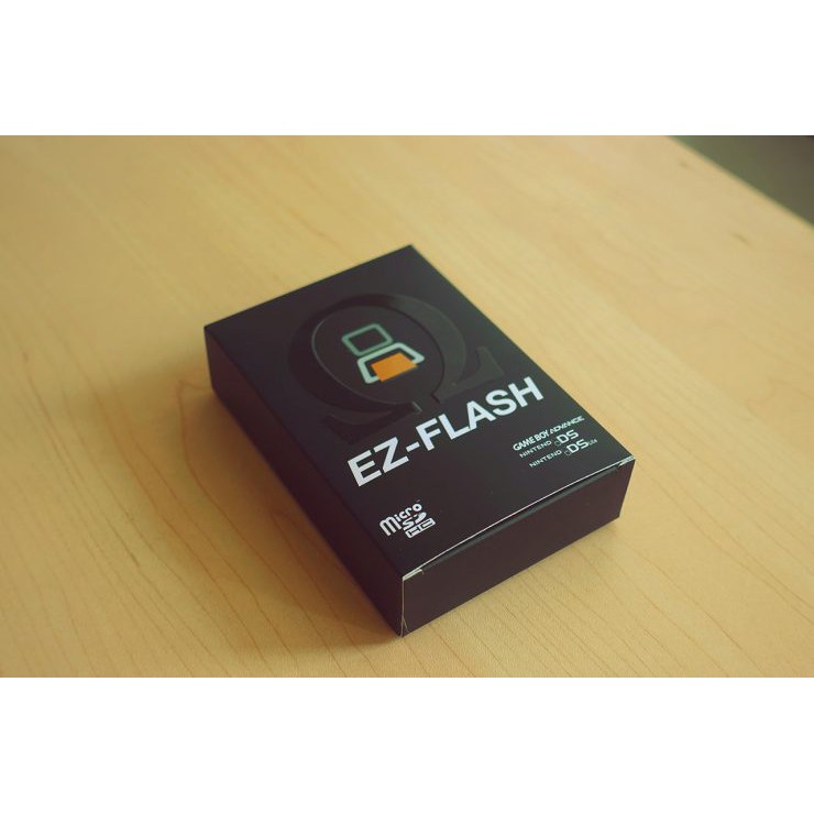 Ez Flash Omega dùng cho máy DS GBA chơi rom game GBA