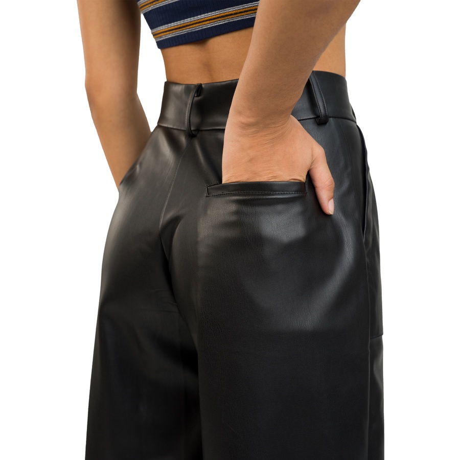 Là min - Quần Leather Trousers
