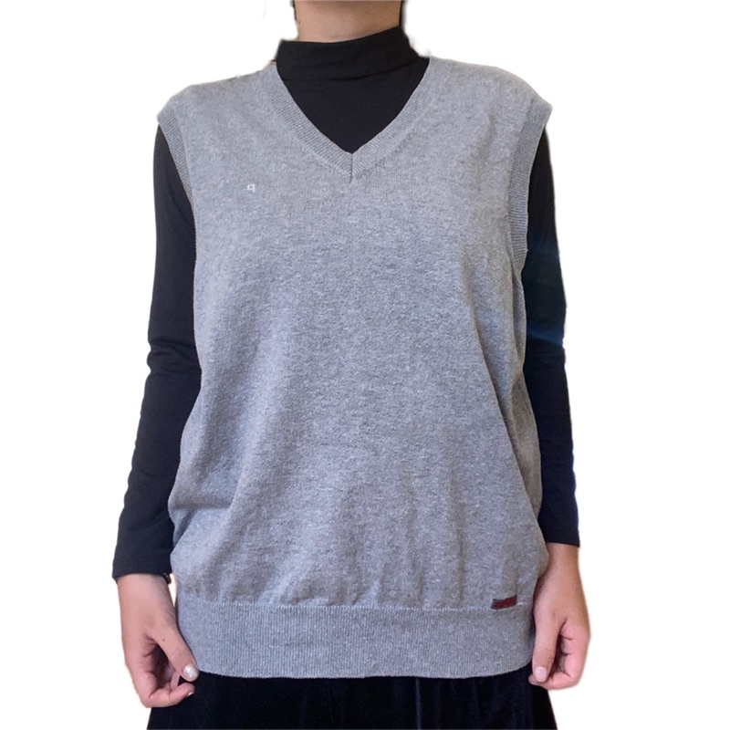 |2hand| Áo Gile xám vintage retro indie dark academia