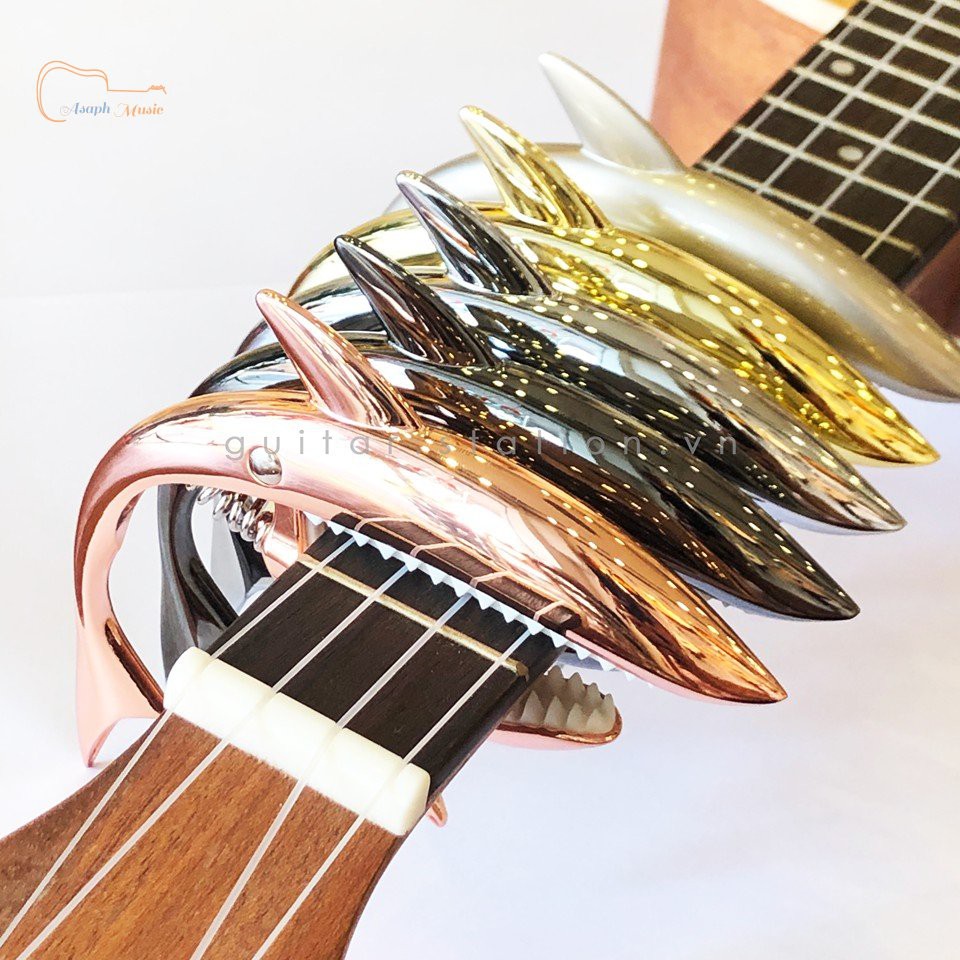 Kẹp Capo Nâng Tông Hình Cá Mập Cho Đàn Guitar Chuyên Dụng