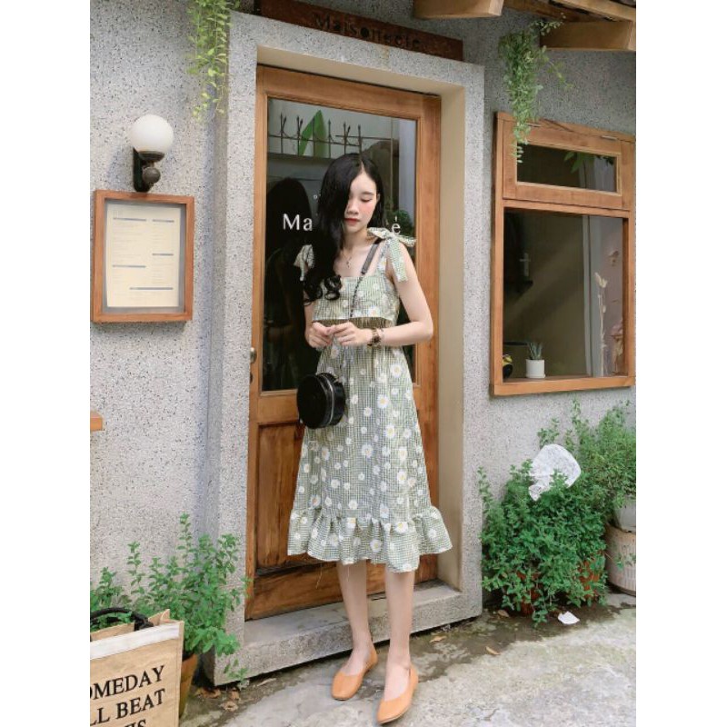 Đầm xoè hoa cúc 127k