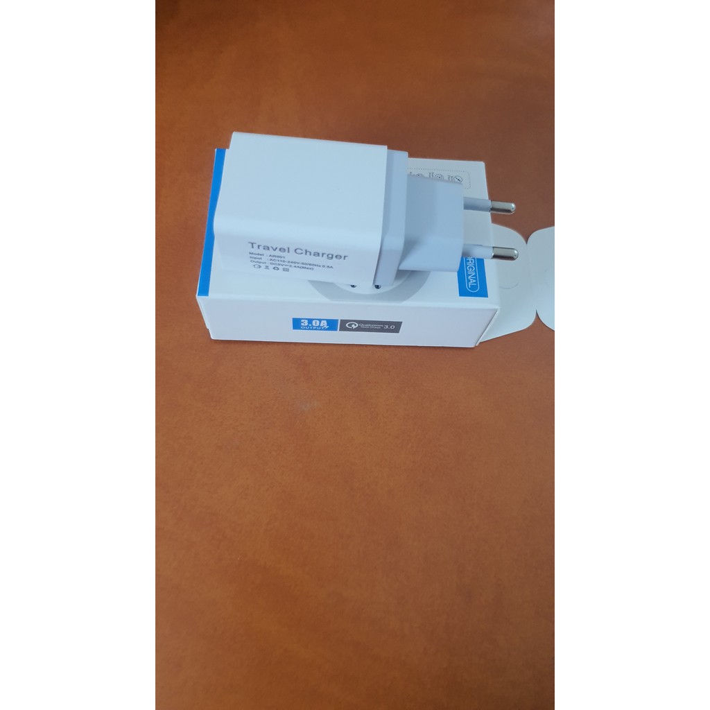 Củ Sạc Nhanh Chất Lượng Cao AR001 2.4A  An Toàn - Bền Bỉ - Tiện Dụng - Bảo Hành 12 Tháng  - BENKA