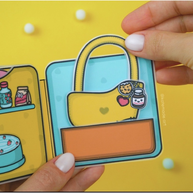 NGÔI NHÀ BÚP BÊ GIẤY CÚN CON VÀNG