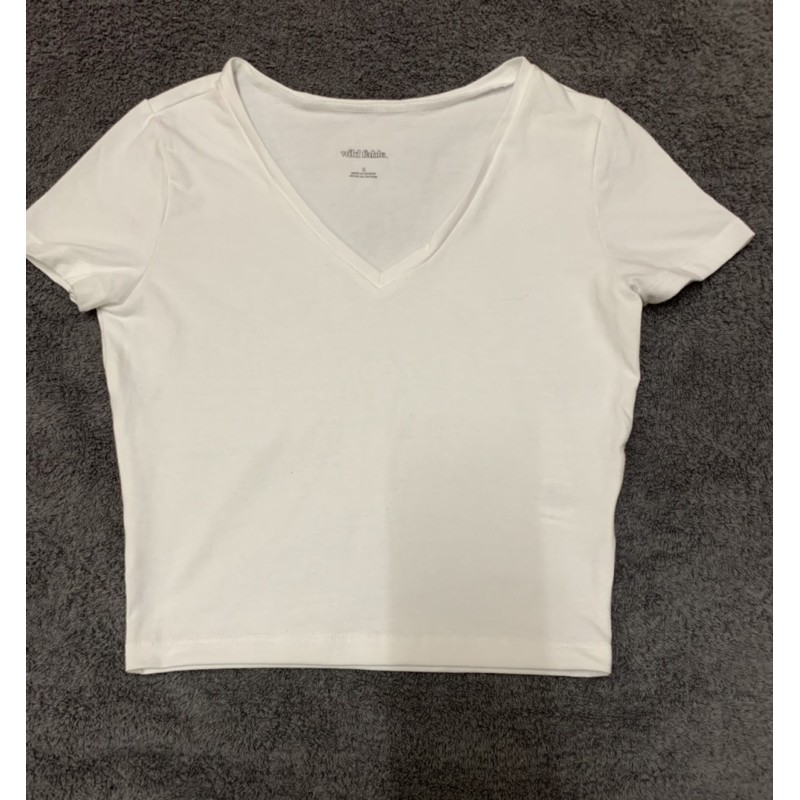 Áo crop top ngắn tay vnxk