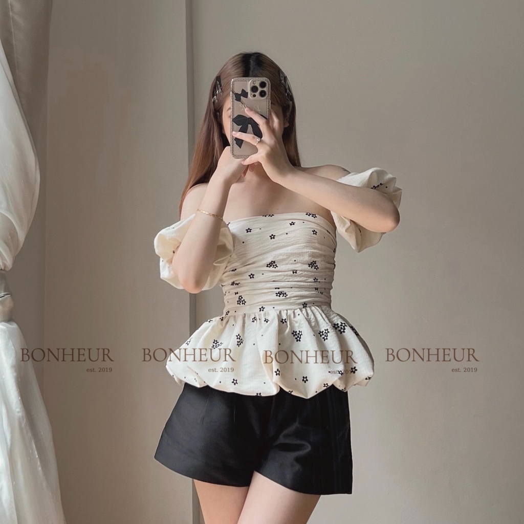 áo cúp bồng kèm tay trễ vai xoè dúm ngực phong cách tiểu thư vải đũi xốp Hàn thiết kế Bonheur Mina Top | BigBuy360 - bigbuy360.vn