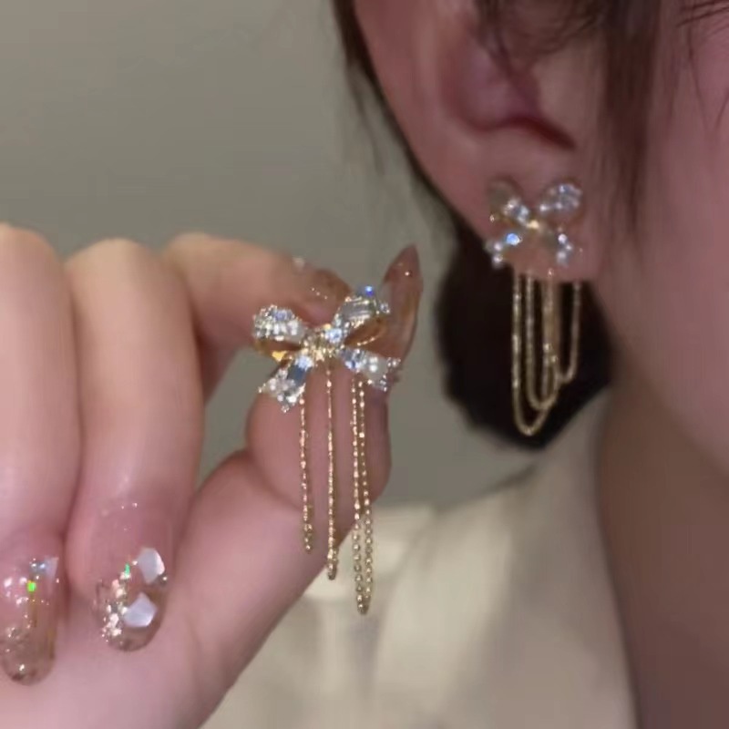 Bông Tai Mạ Bạc 925 Hình Nơ Tua Rua Đính Ngọc Trai Sang Trọng Phong Cách Hàn Quốc 2022