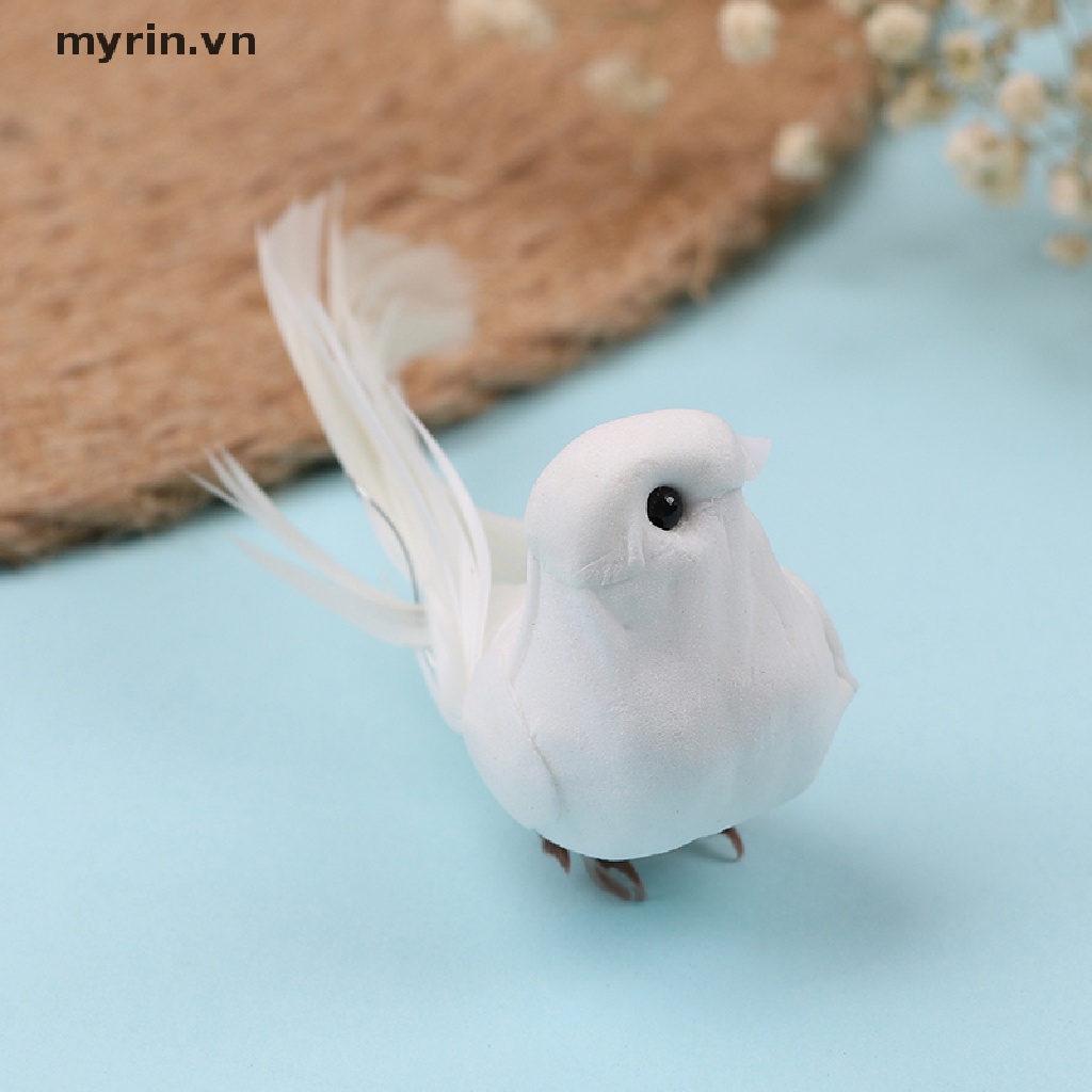 1 Chú Chim Nhân Tạo mini Bằng Xốp Dùng Để Trang Trí