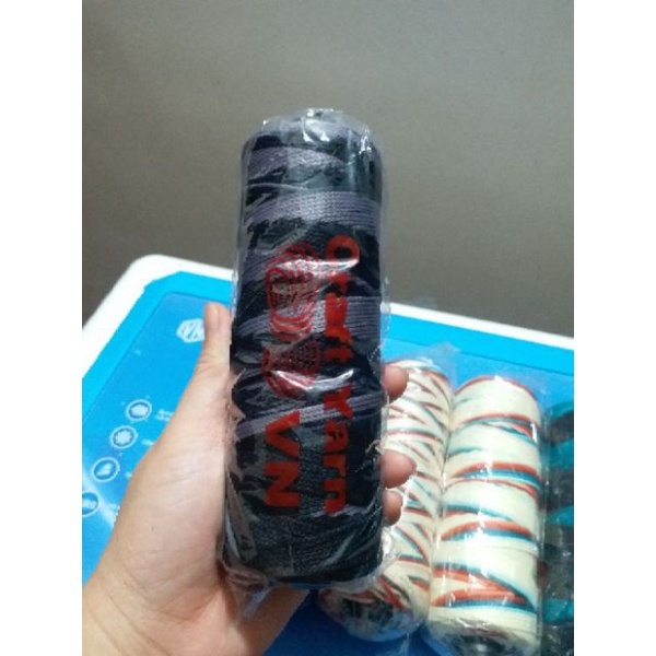 Thanh lý sợi dệt loang kiểu Ombre. còn loang đỏ loang cam loang tím