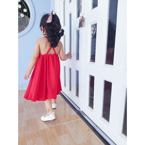 Đầm xòe bé gái
