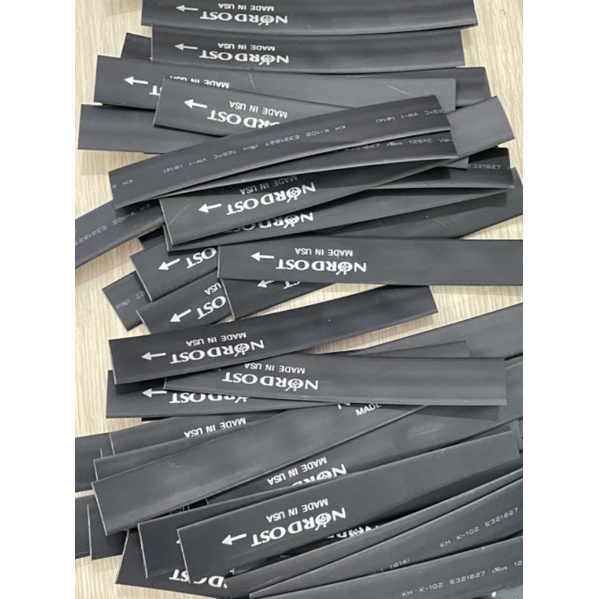 Gen co nhiệt chữ Nordost F8 và F14 đỏ đen