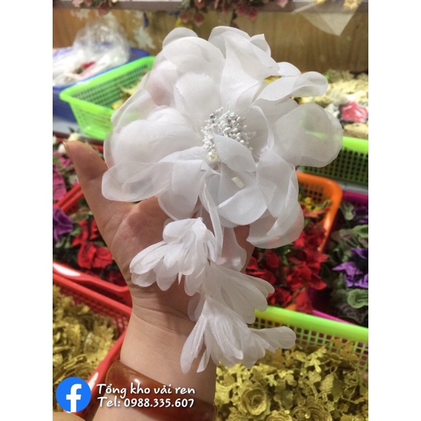 Hoa voan cài áo,đính váy đầm