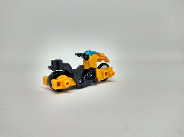 Xe mô hình Tomica Disney Motorbike Orange (Giao mầu ngẫu nhiên - no box)