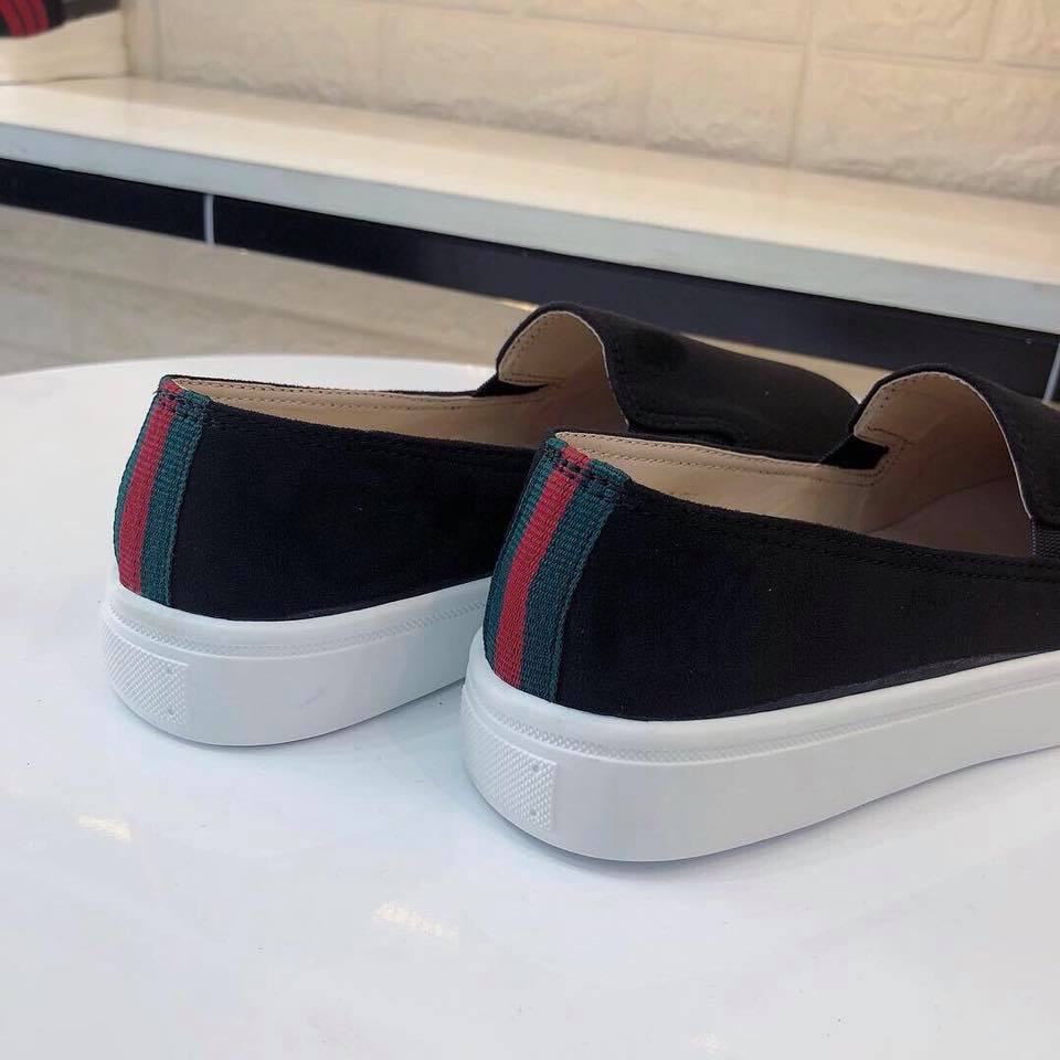 Giày lười slip-on chất da lộn gót kẻ đỏ hàng vnxk cực đẹp trẻ trung, năng động