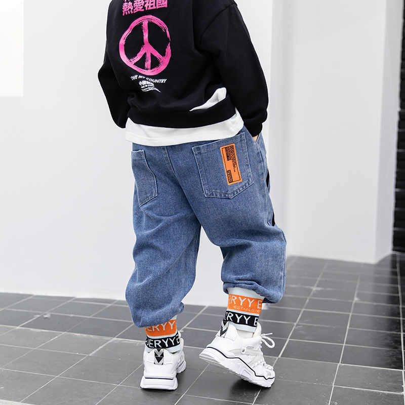 Quần dài lưng thun phối túi phong cách Hàn Quốc cho bé trai