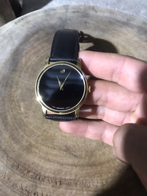 Đồng hồ MOVADO nữ chính hãng Cũ