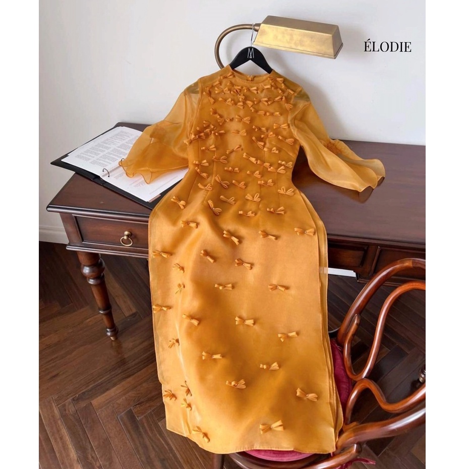 Áo Dài Cách Tân Lụa Nguyệt Cát Cao Cấp