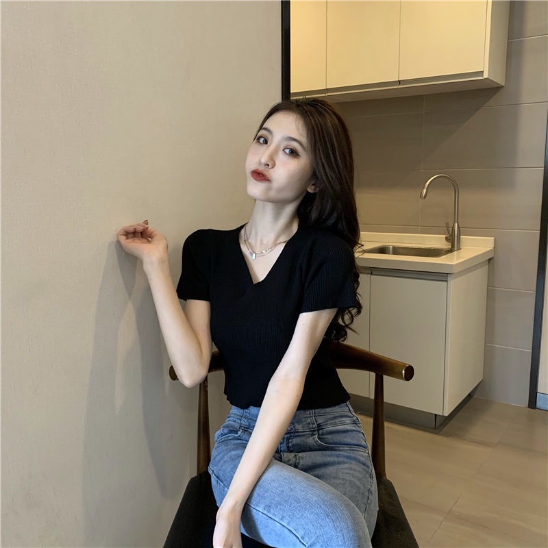 Áo Croptop Tay Ngắn Phong Cách Hàn Quốc Thời Trang Cá Tính