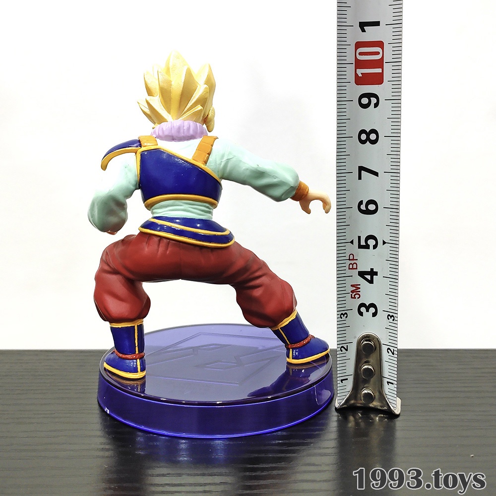 Mô hình chính hãng Bandai figure Dragon Ball Z Real Works Serie 5 - SSJ Son Goku Super Saiyan