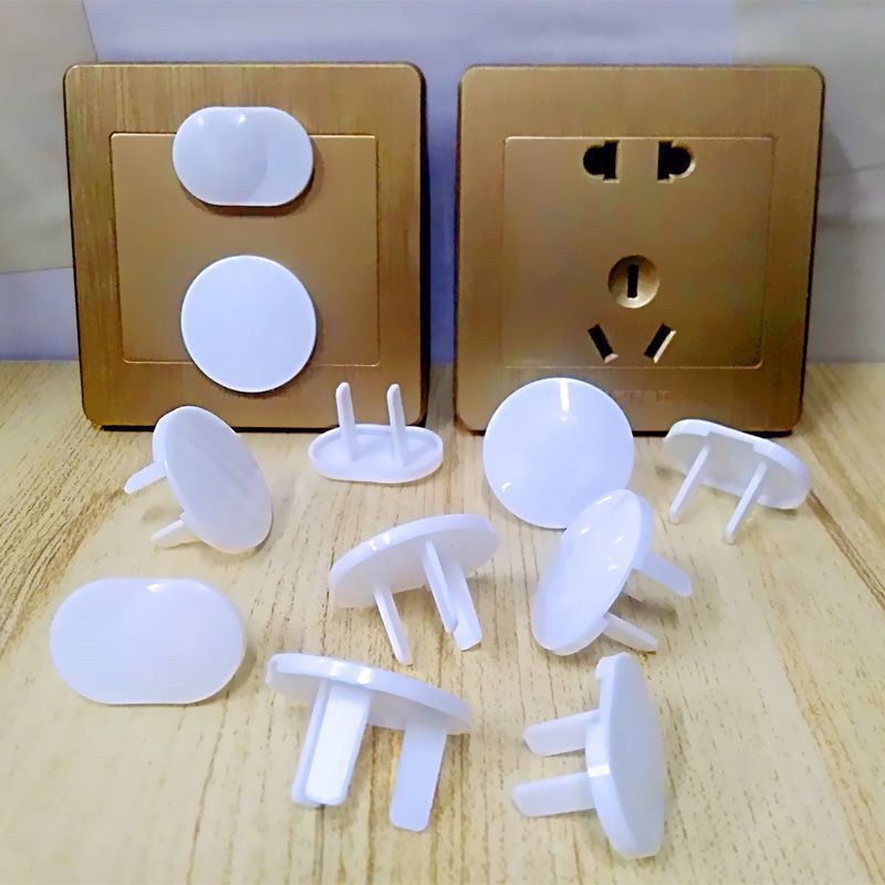 Nút bịt ổ điện chống giật 2 chân 3 chân nhỏ gọn chắc chắn bảo bệ an toàn cho bé