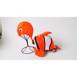 - Balo cho bé chống đi lạc cá Nemo