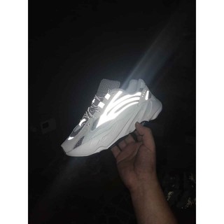 giày YZ700  full BOX+BILL (R1:1)