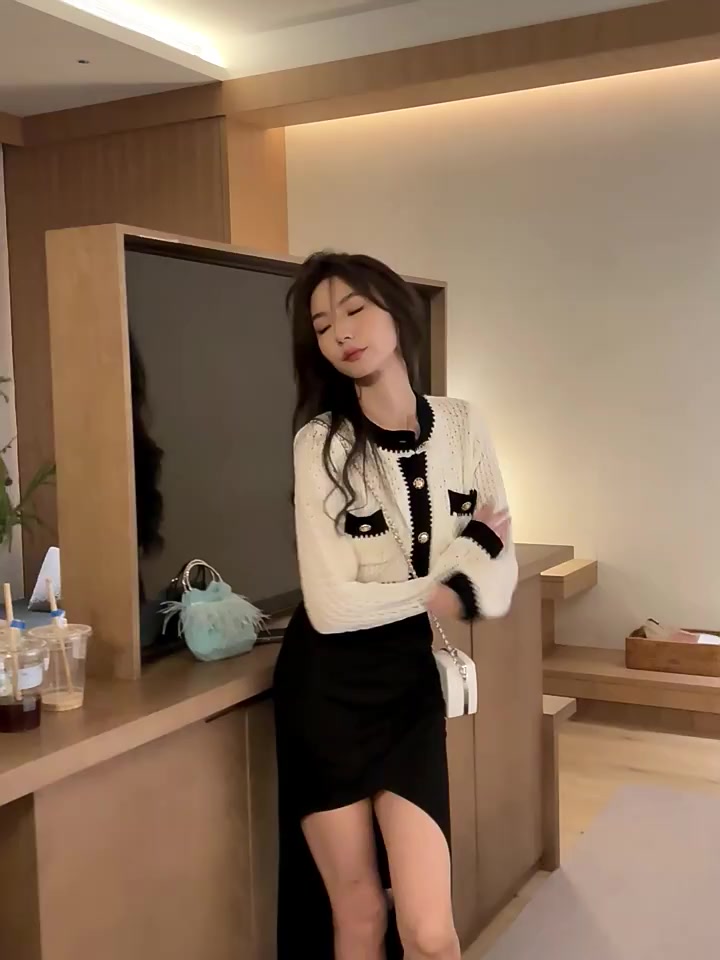 HUANG YOYO Áo khoác cardigan dệt kim tay dài dáng ngắn phối màu tương phản thời trang Hàn Quốc cho nữ 2023 Cho Nữ croptop | BigBuy360 - bigbuy360.vn