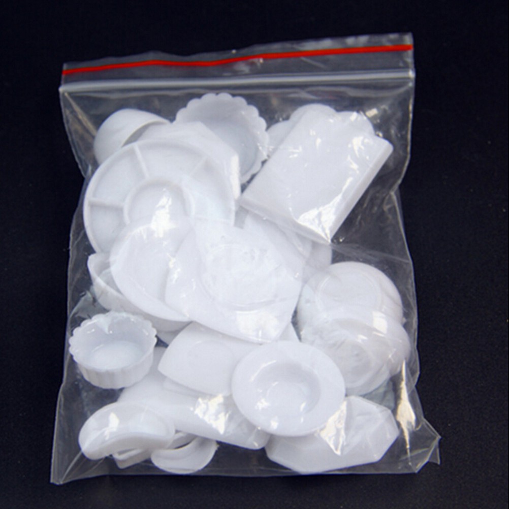 Set 33 chén đĩa nhựa mini trang trí nhà búp bê