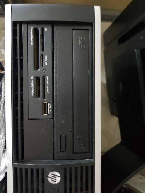 Đầu đọc thẻ tháo máy đồng bộ HP cắm thẳng vào các loại máy PC có khe chờ chân USB mở rộng