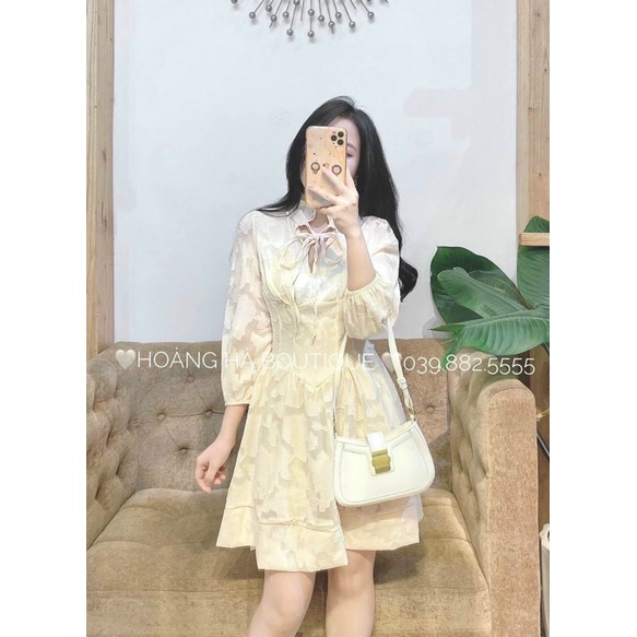 ❤Đầm hoa nổi cutout ngực tay dài ✨✨