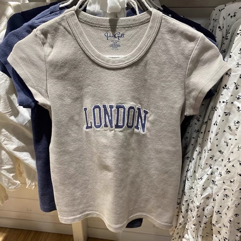 Áo croptop London