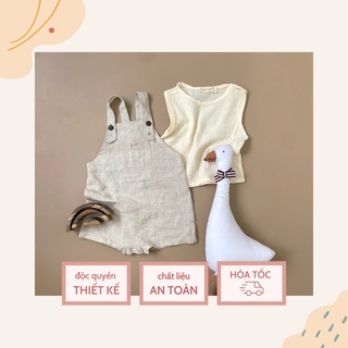 Set yếm bé trai BERRYBABY yếm quần linen muối tiêu và áo ba lỗ Noah tank top