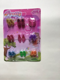 Vỉ giày búp bê loại 9 đôi