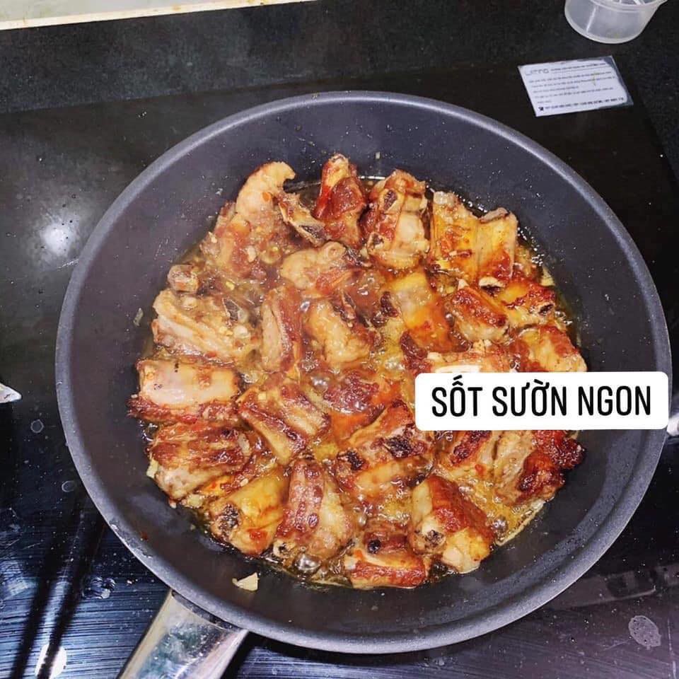 Sốt Chua Ngọt thai lan hiệu con gà 980 [chai] [ Hana Food ]