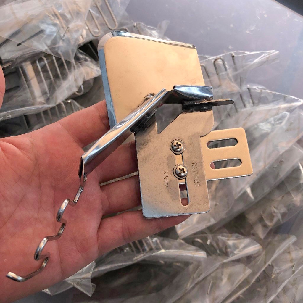 Cữ viền bọc 123 dùng cho máy may công nghiệp 1 kim, không cần thay răng cưa, mặt nguyệt