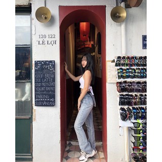 Áo croptop cổ yếm Pony