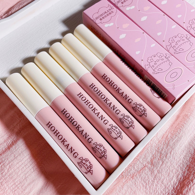 Son Môi Nhung Lì Kháng Nước Thiết Kế Vỏ Hình Chú Heo Dễ Thương