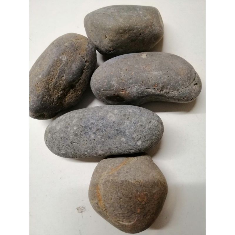 1kg đá cuội dùng để trang trí bể cá , vườn