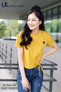 Áo thun buộc eo thêu mickey