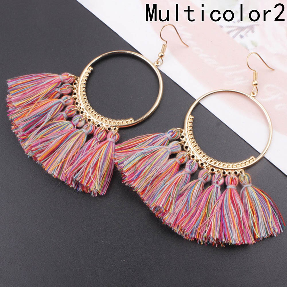 Hoa tai dáng dài tua rua phong cách Bohemian