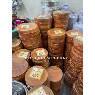 Thớt gỗ tròn Hoài Thương có móc treo freeship hoả tốc