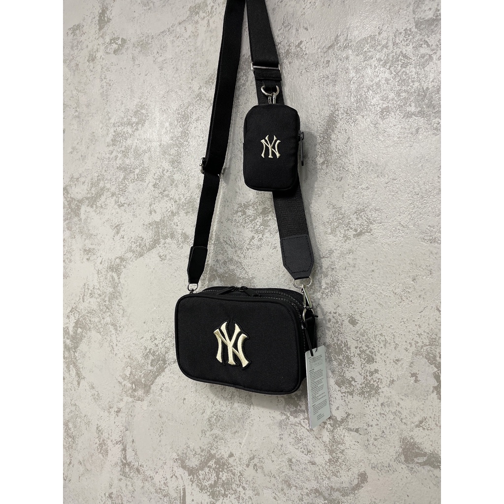 TÚI ĐEO CHÉO MLB SIDE BAG NEWYORK YANKEES CHẤT POLYESTE CAO CẤP, TÚI THỜI TRANG MLB1B80 MÀU ĐEN