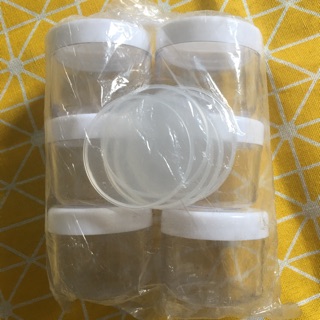Hũ nhựa nắp trắng / hồng 100ml