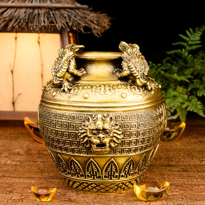 Vật phẩm Hũ cóc tài lộc bằng đồng thau cỡ trung phong thủy Hồng Thắng
