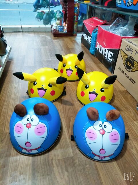 [Freeship 90k] Nón bảo hiểm 1/2 pikachu doremon + tai