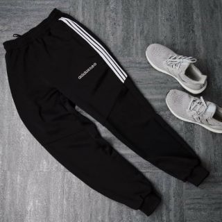 Quần thể thao jogger adidas neo