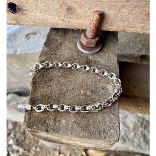vòng tay chrome hearts