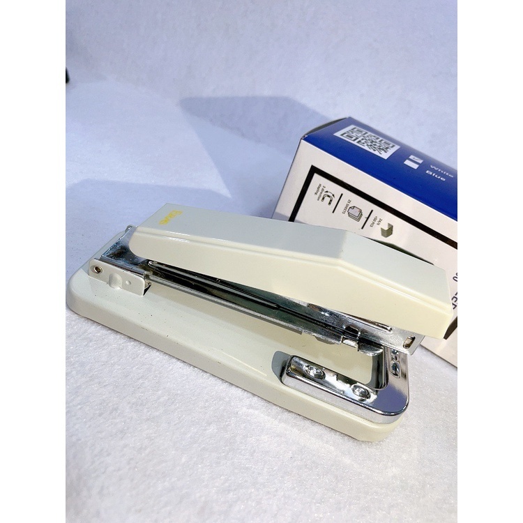Dập Ghim Xoay 3 Chiều Eras 200 25 Trang - Dùng Ghim Số 3, 24/6 - Trắng