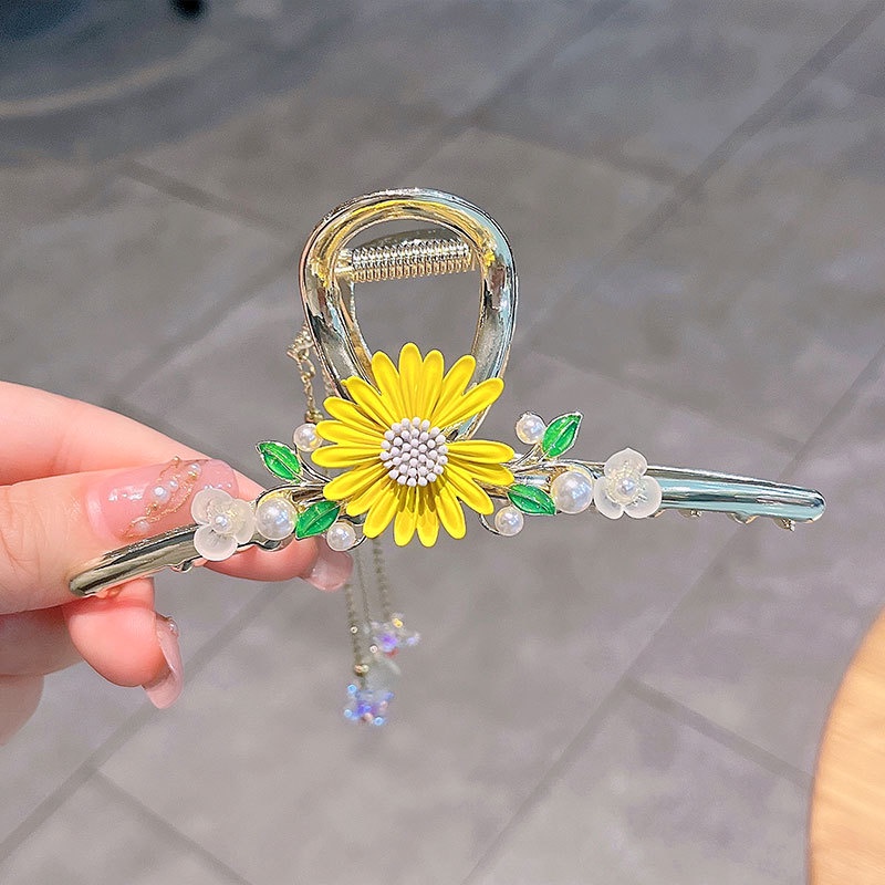 Kẹp tóc HAIMEIKANG hình hoa cúc nhỏ 11cm phối tua rua và ngọc trai thời trang cho nữ